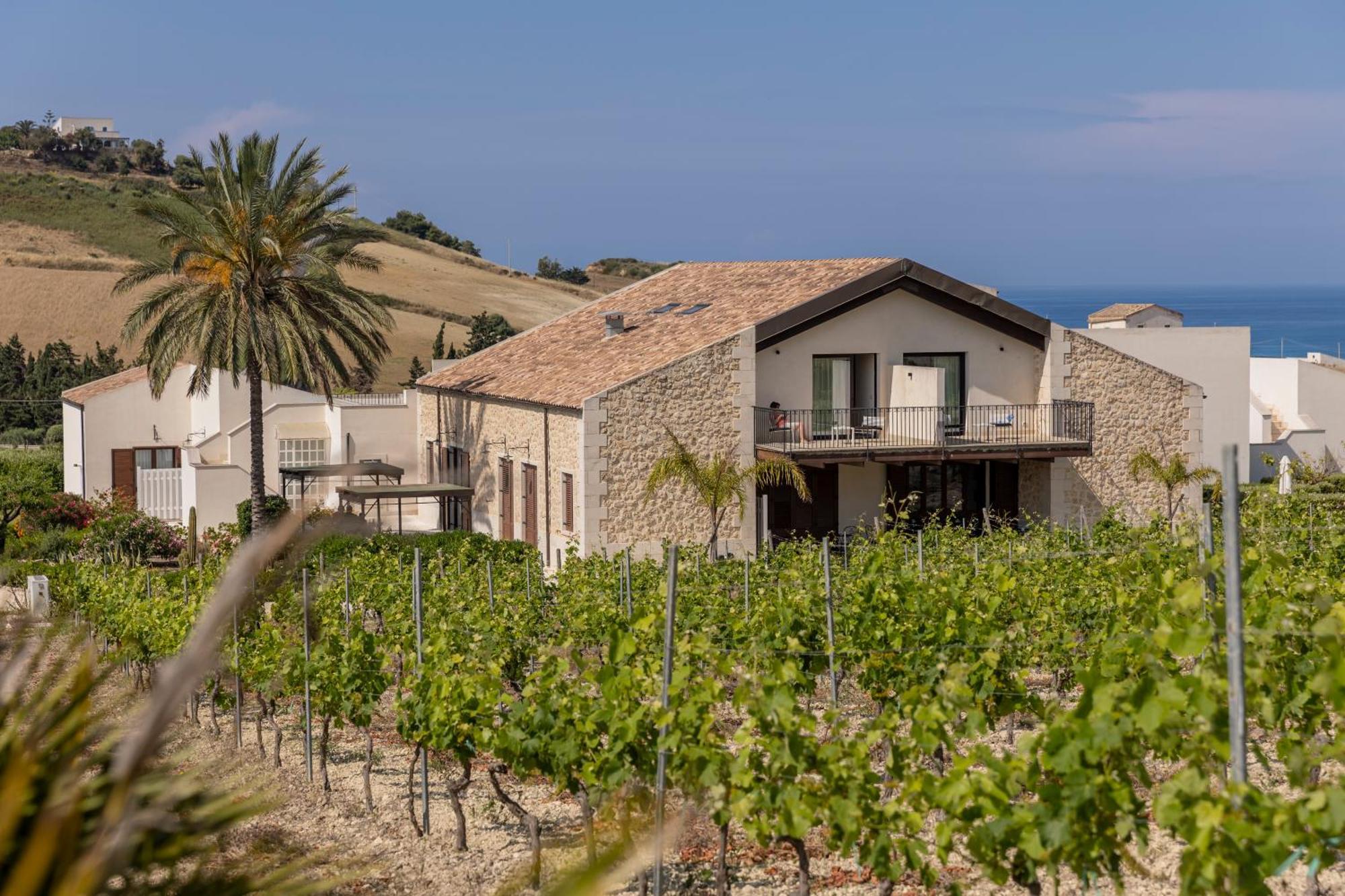 Borgo Giallonardo Wine Relais Realmonte Dış mekan fotoğraf